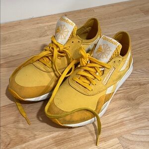 Reebok DMX Foam Golden Yellow Athletic Shoes